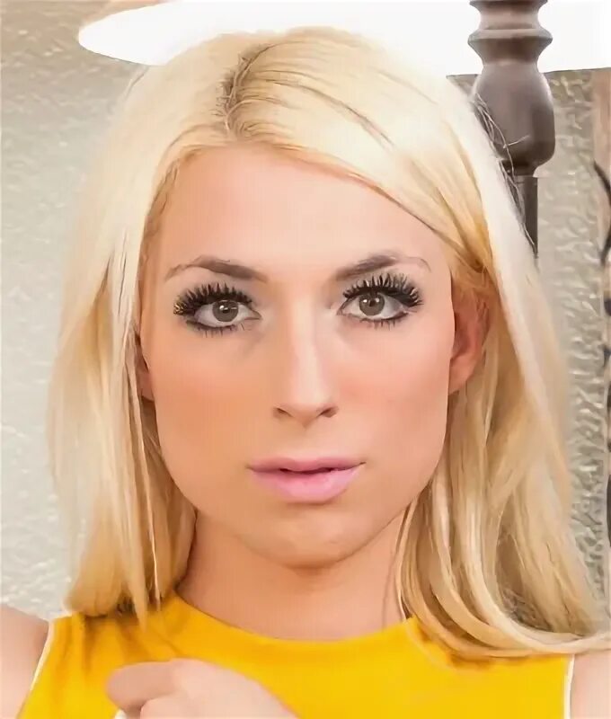 Холли паркер. Holly parker. Holly parker blog. Holly parker blog. Трансгендер холли паркер.