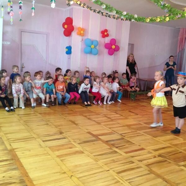 Детский сад калинка кировское. Калинка сад отзывы. Калинка сад отзывы. Сад калинка номер 1 великий новгород детский. Малинки детский сад.
