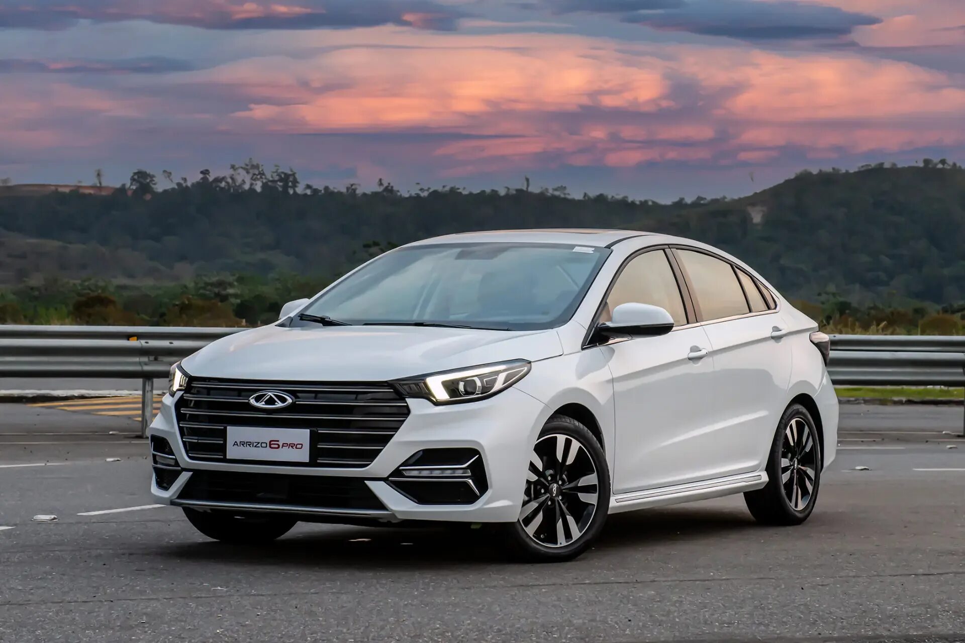 Cherry arrizo 5. Chery arrizo 5. Chery arrizo 8 салон. Chery arrizo 6 2020. Chery arrizo 6.