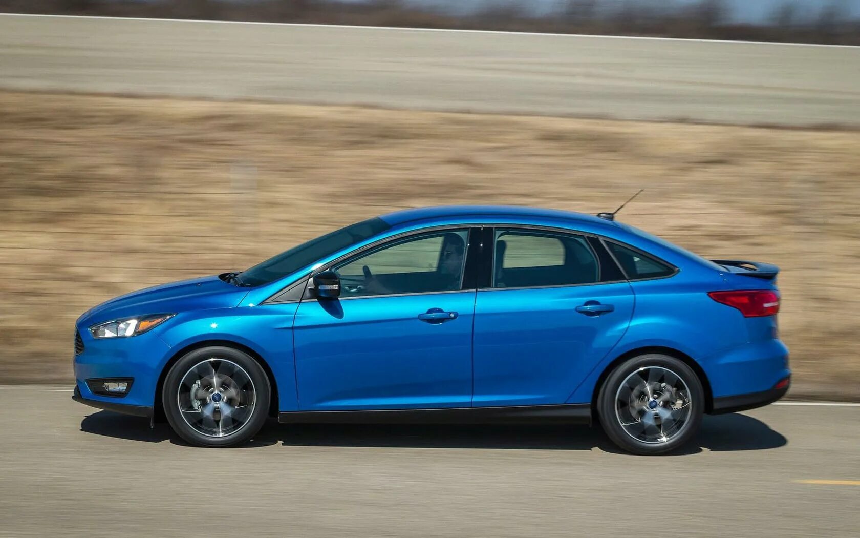 Фокус фото. Форд фокус 2015 седан. Ford Focus 2015 седан. Ford Focus 2018. Ford Focus 3 седан сбоку.