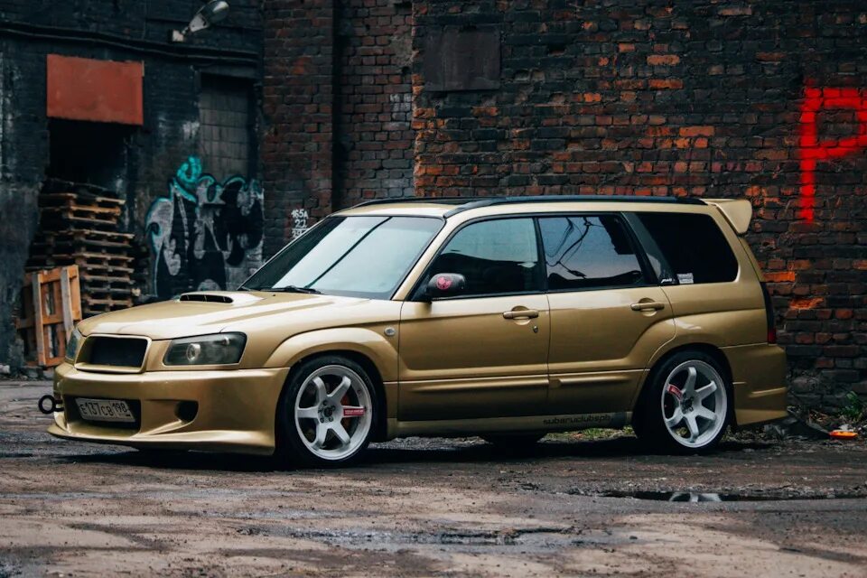 Subaru forester sf5. Субару легаси форестер белый 2005-г. Субару форестер 2 2004. Subaru forester sg5 xt. Subaru forester sg5.