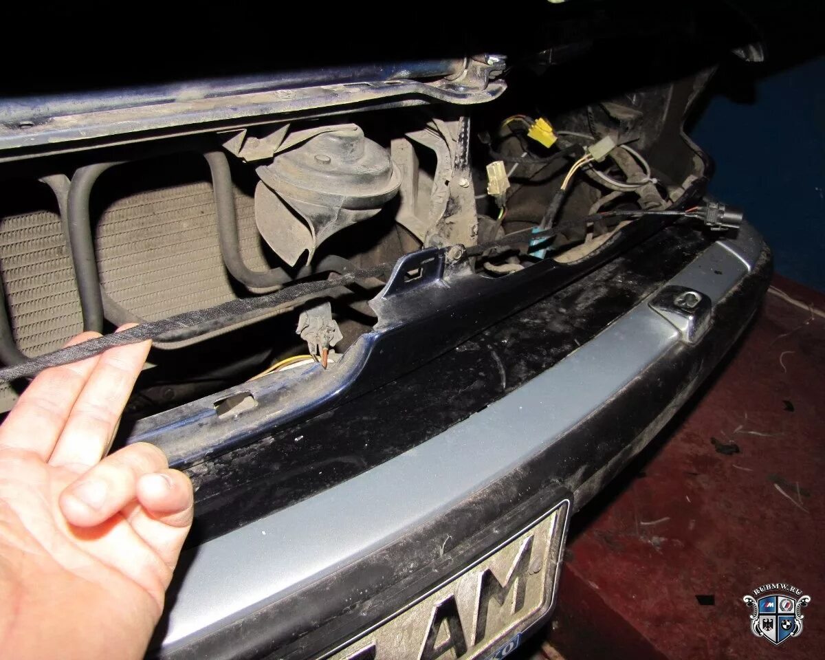 Сигнал е39. Звуковой сигнал bmw e38. сигнал бмв е39. сигнал на бмв е34. сигнал на е39.