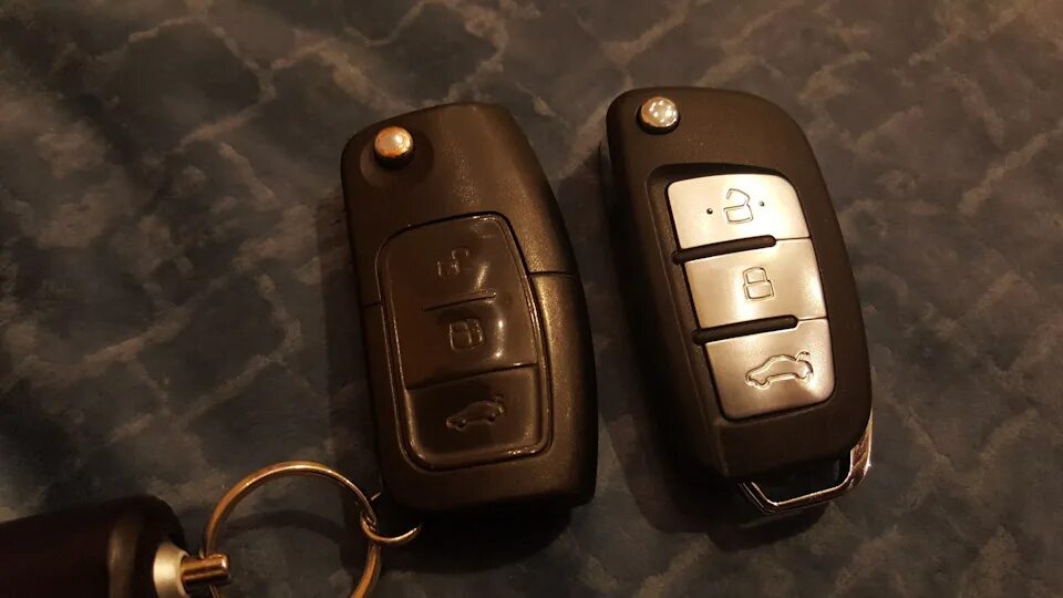 Ключ форда куга. Ключ Форд фокус 2. Корпус ключа Форд Куга 2. Ключ Форд фокус 2 2007. Выкидной ключ Форд.