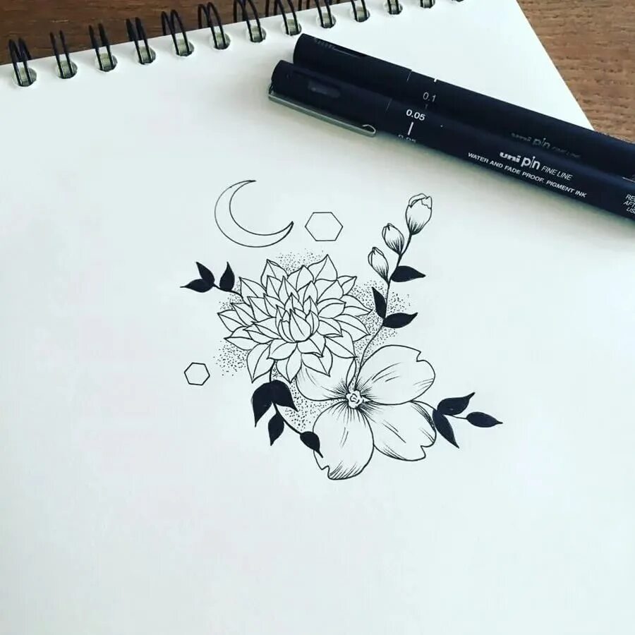 Рисунки ручками тату. Рисунки для скетчбука черной ручкой. цветы черной ручкой. цветы чёрной ручкой для скетчбука. маленькие рисунки для скетчбука.