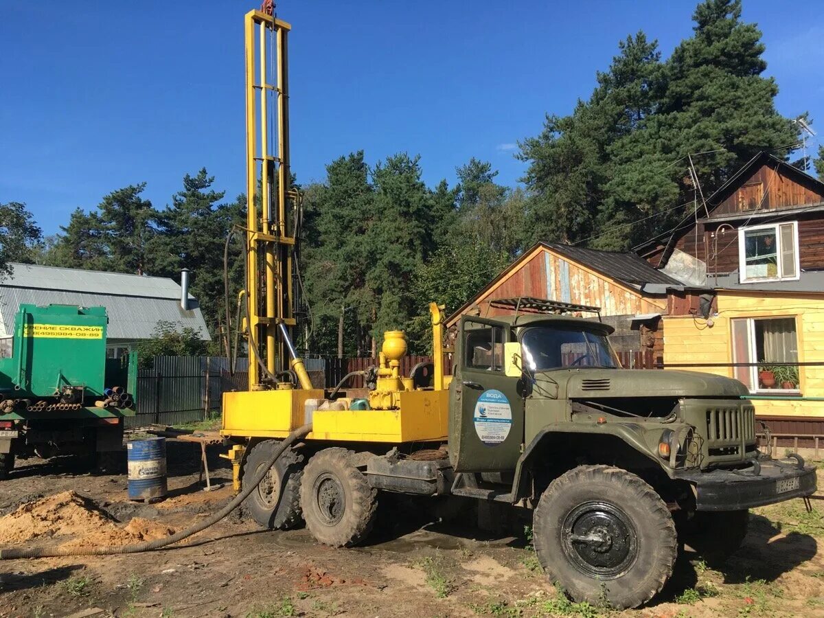Бурение свай под лэп. Бурильные машины для бурения скважин. Северстрой логотип. Буровой станок успк 320. Буровые москва.