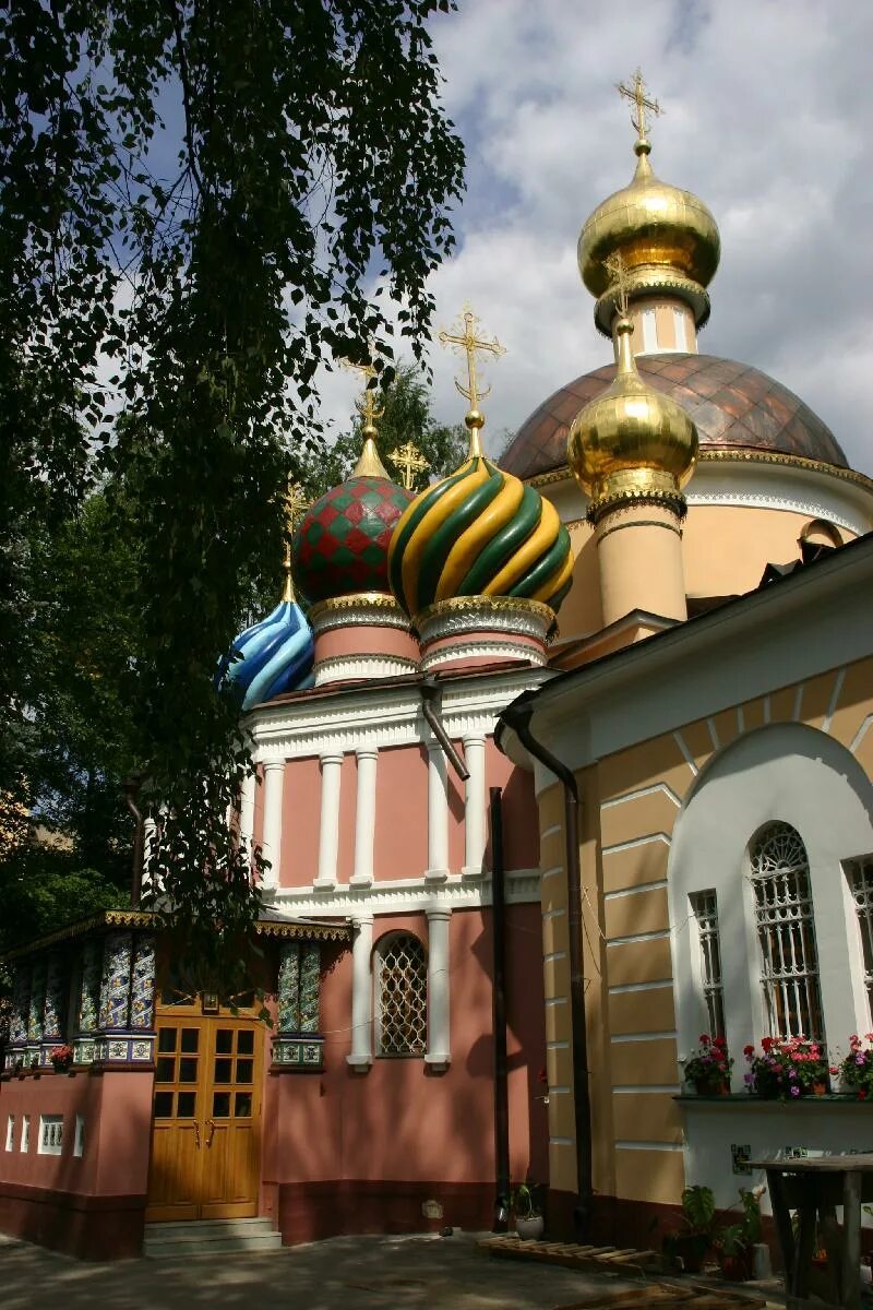 переделкино-киевская церковь. храм святого игоря черниговского. михайловский храм переделкино. сайт переделкино. переделкино.