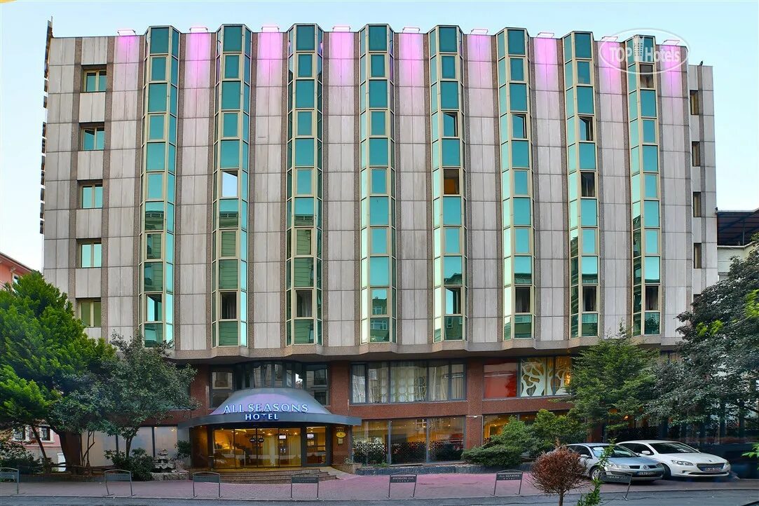 All seasons hotel 4 турция стамбул. Four seasons стамбул. Four seasons турция. Танбур здания hotel. All seasons hotel istanbul.