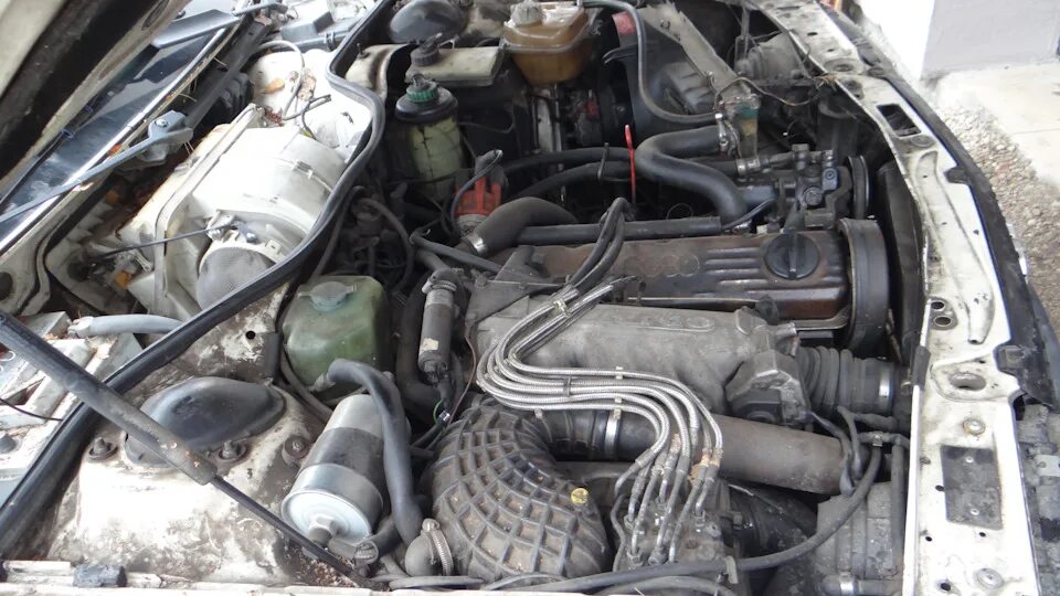 Audi 100 c3 синий. Ауди 100 2л. Ауди 100 2л. 2 турбо кватро. Ауди 100 с3 2.