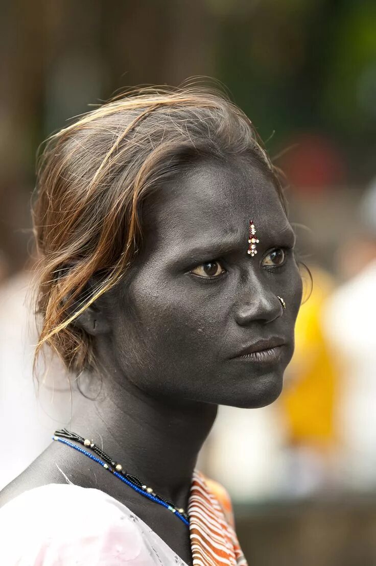 Черная раса людей. Австралоиды раса. Дравиды в Индии. Южноиндийская Дравидийская раса. Африканцы негроидная раса.