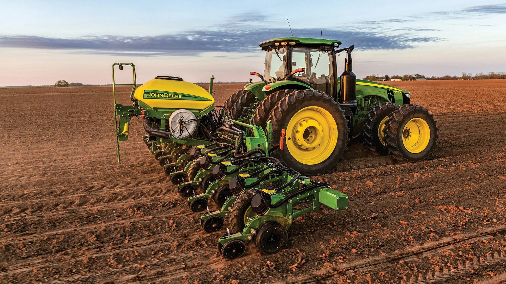 Трактор Джон Дир с сеялкой. John Deere 8335r. Сеялка John Deere 1795. Трактор Джон Дир 8335r с сеялкой.