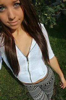 junge brunette schlampe trifft user 