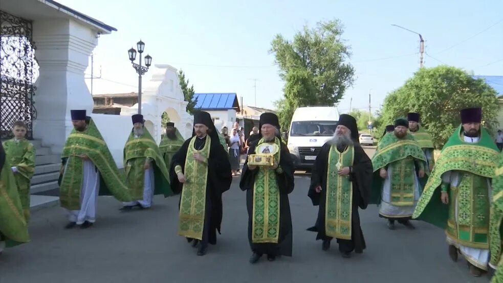 Храм с мощами Сергия Радонежского в Сергиевом Посаде. Мощи преподобного Сергия Радонежского в Улан Удэ. Сергиев Посад мощи. Мощи новочебоксарск