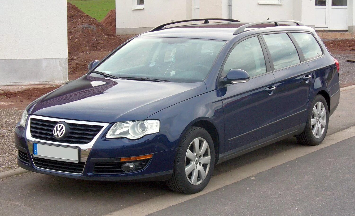 Vw b6 2.0. Volkswagen Passat b6 variant. Фольксваген Пассат b6 универсал. Volkswagen Passat variant (b6) 2008. Фольксваген ПСАДА б6 универсал.