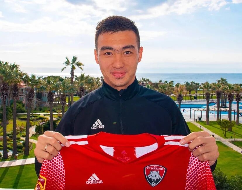 форвард казахстан. кайрат и самат сотыволды. форвард казахстан. форвард казахстан. ротор нападающий.