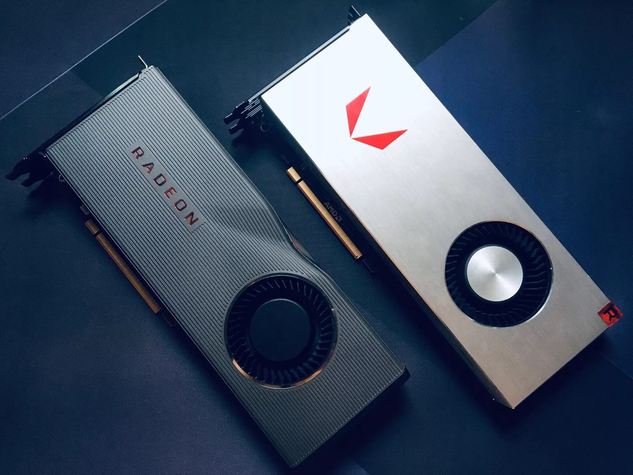 Rx vega 64 купить. AMD Radeon RX Vega 64. AMD RX Vega 64 (8 ГБ). RX 5700 XT founders Edition. Radeon RX Vega 64 Liquid Limited Edition.