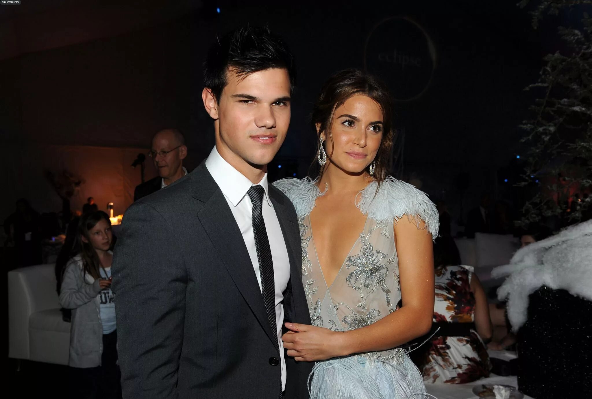 Рид энд. Мыслить спенсер рид. Clark reid. Основатель netflix рид хастингс. Kieran hardcastle.