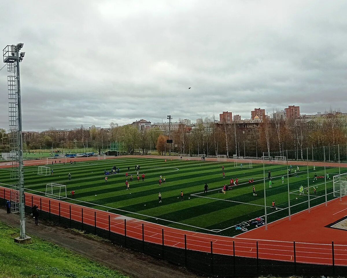 Стадион юность петрозаводск. Стадион Юность Мозырь. Стадион Юность Пермь.