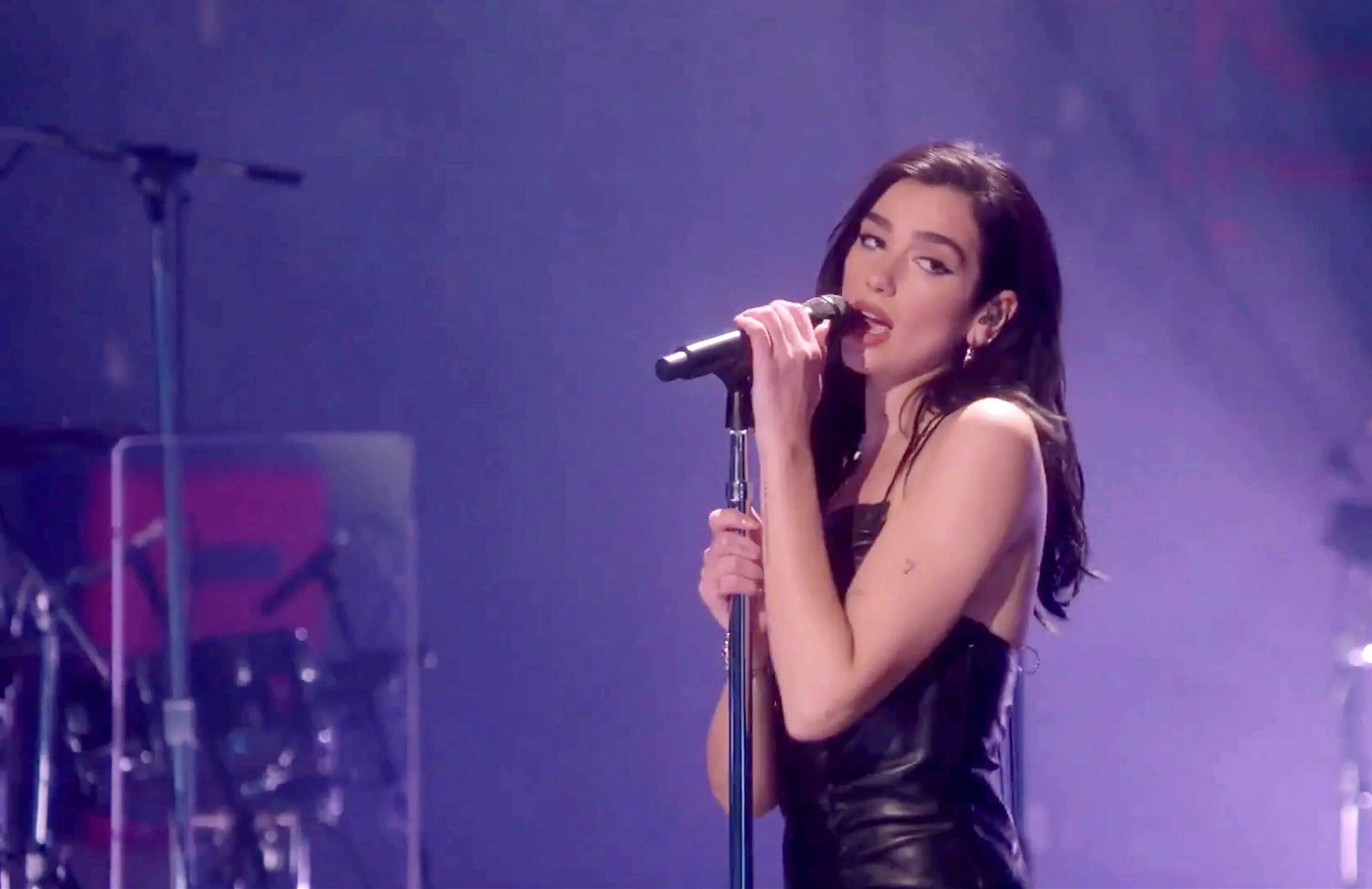 Dua Lipa. Дуа липа 2022. Dua Lipa Concert 2022. Дуа липа 2021.