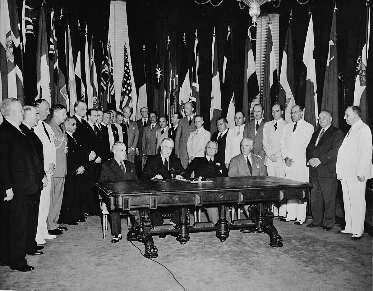 26 оон. Декларация Объединенных наций 1942. Вашингтонская декларация 1 января 1942 года. 1 Января 1942 декларация Объединенных наций. Вторая Вашингтонская конференция 1942.