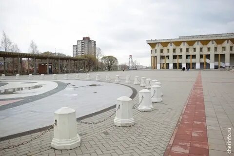 Площадь молодежи