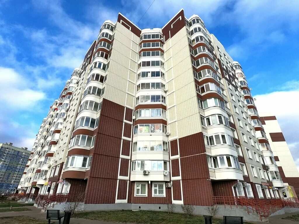 жк ватутинки. 3- нововатутинская 13к1. 3 нововатутинская 2. 3 я нововатутинская 2. улица нововатутинская дом 3.