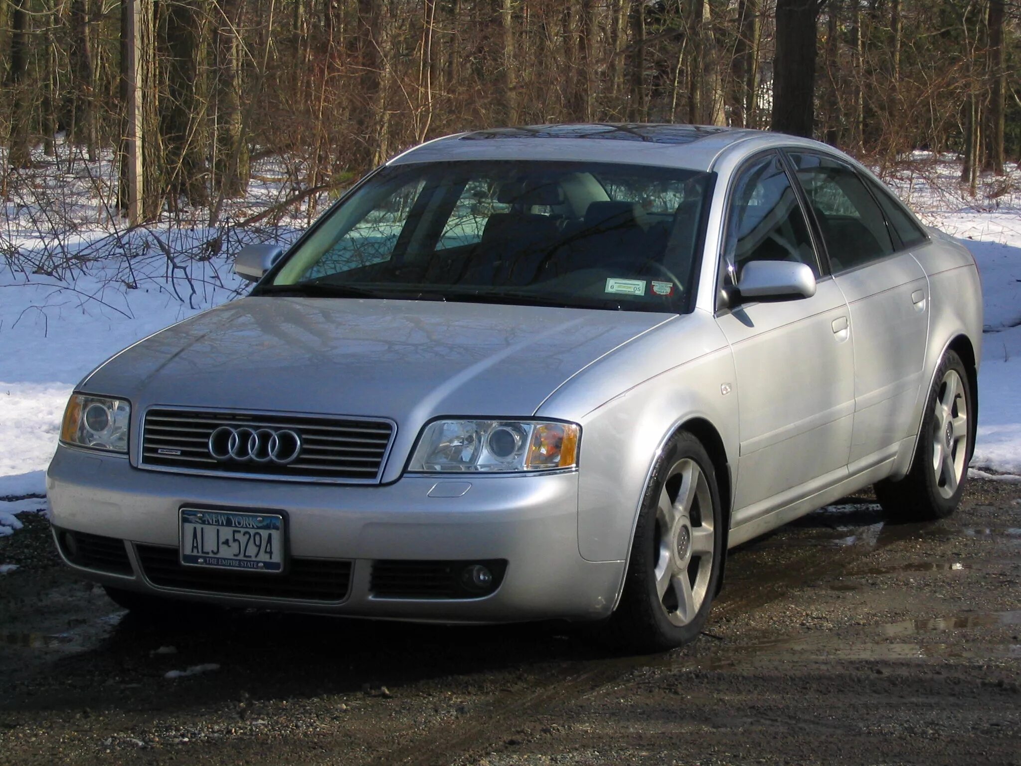 2 июня 2003. Audi a6 2003. Ауди а6 2003 седан. Ауди а6 2003 года. Audi a6 c6 2003.