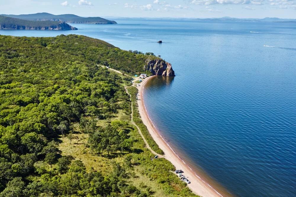 остров русский владивосток. остров монерон заповедник. сахалин остров шикотан. кунашир и шикотан. о русский владивосток.