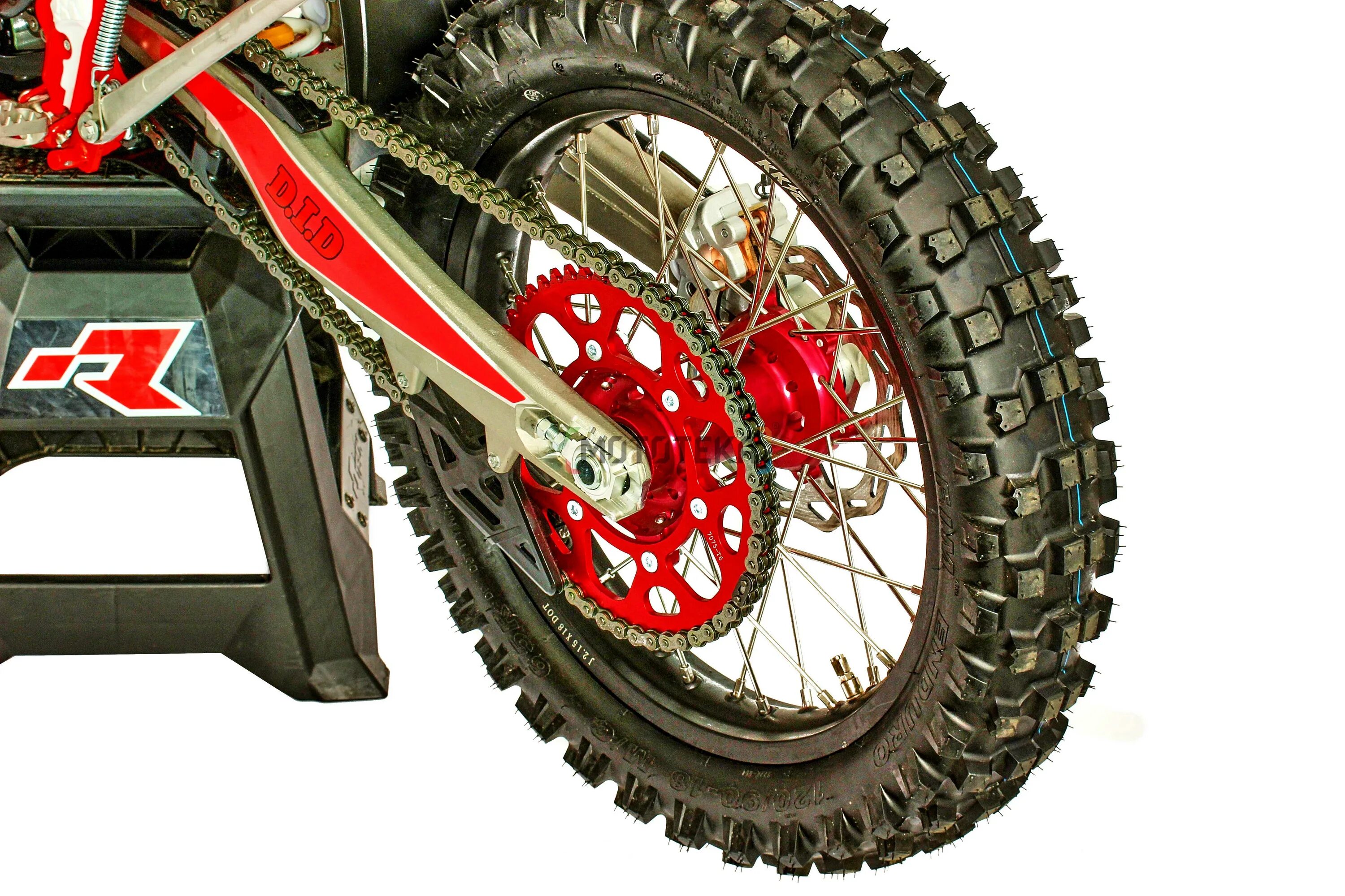 Husky f6. Мотоцикл hasky f7 300 FCR Gas. Мотоцикл hasky f7 Gas 300 Enduro. Эндуро Husky f7. Hasky f6 Racing 175fmn pr300 2023.