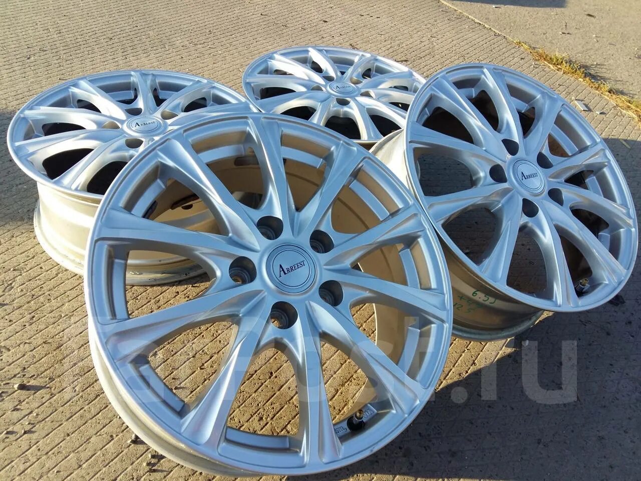 Weds r16. Honda shuttle r16. Weds r16. 3. 3.