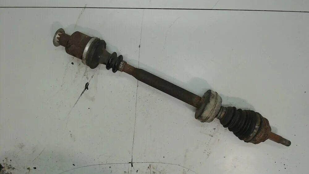 Шрус меган 1. Шрус наружный renault megane 3. Рено мега сценик 1 1998 правый привод. Шрус меган 1. 5 dci правый.