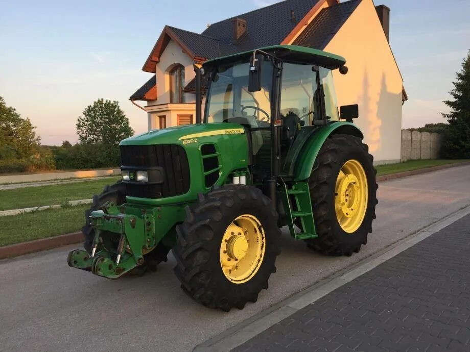 Тракторный бюджет. Трактор John Deere 6130d. Traktor John Deere 6130. Трактор Джон Дир 9630. John Deere 8430.