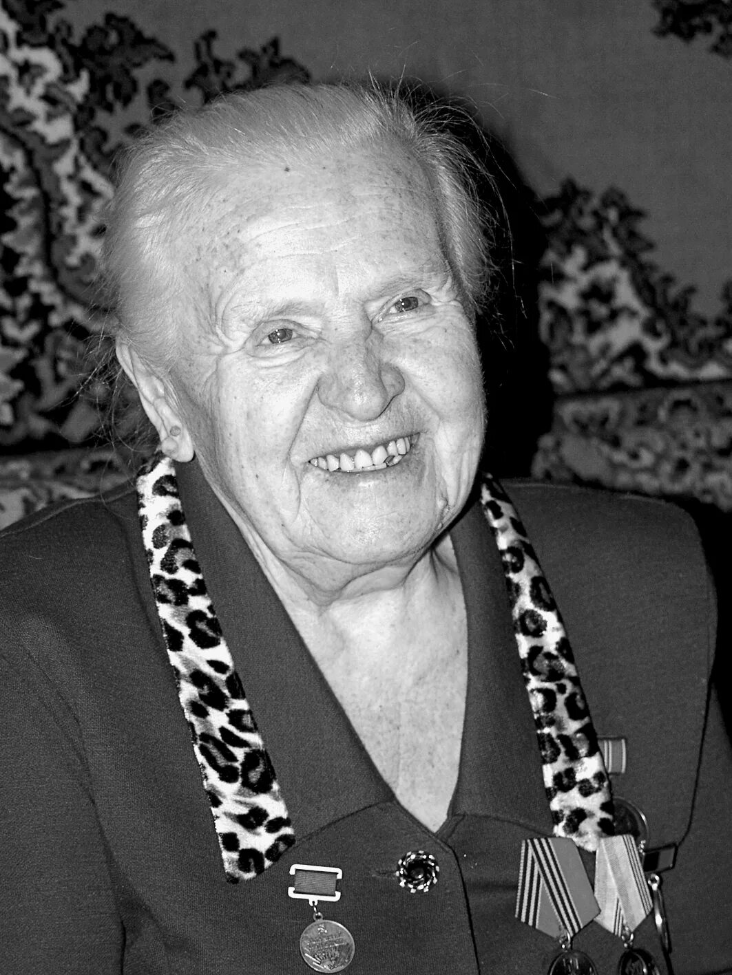 нина васильевна кондратенкова первая учительница гагарина. нина васильевна кондратенкова. учительница юрия гагарина. первая учительница гагарина. нина васильевна кондратенкова первая учительница гагарина.