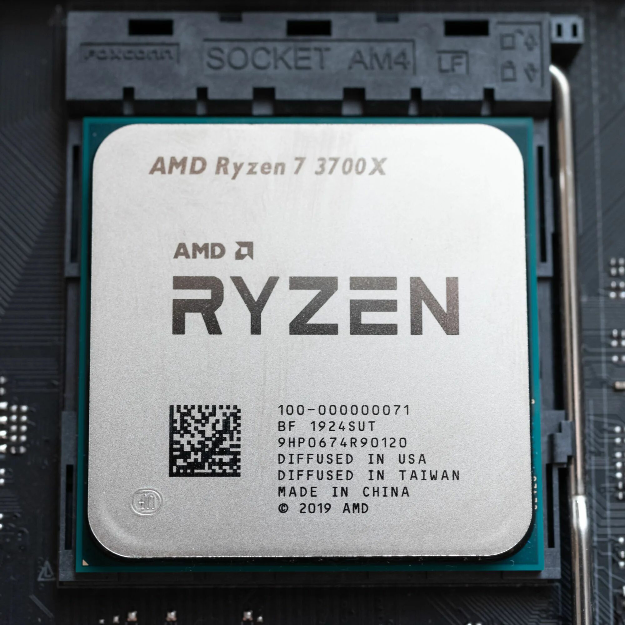 Amd ryzen 7 3700