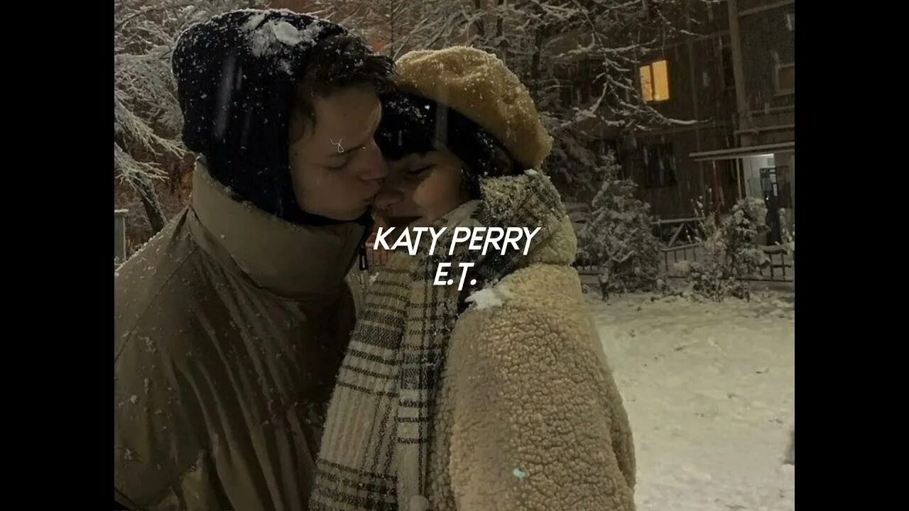 Кис ми перевод. Kiss me ki ki Kiss me песня. Песня кис ми кикикис ми. Kiss-ki на трансляцию. Katy Perry-e.t. (Sped up+Reverb) "for you, i'll risk it all, all Kiss me, ki-ki-Kiss me" <Unknown>.