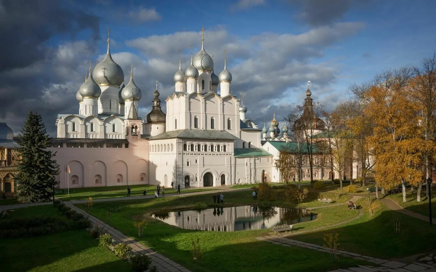 Ростовский Кремль митрополичий двор. Ростов Великий Кремль. Ростовский Кремль (музей-заповедник). Ростов Великий митрополичий двор. Самое важное место россии