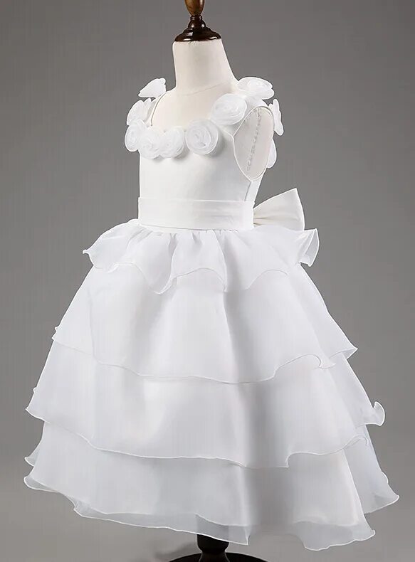 Белое нарядное платье для девочки. Белое платье девочке 5 лет. Детское платье для девочки 2 лет. Платье для девочки. Белое платье девочке 5 лет.