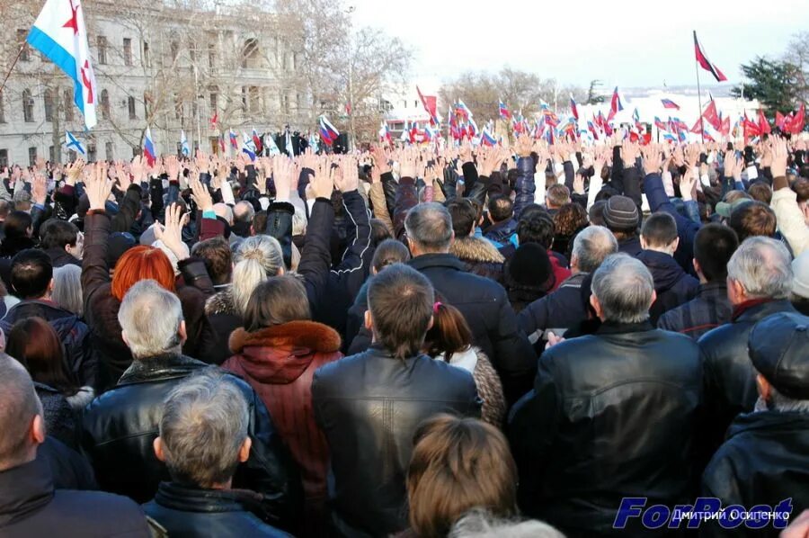 Митинг 23 февраля 2014 года в Севастополе. Митинг народной воли Севастополь 2014. Митинг в Севастополе 23.02.2014. Народный митинг. Февраль 2014 года севастополь