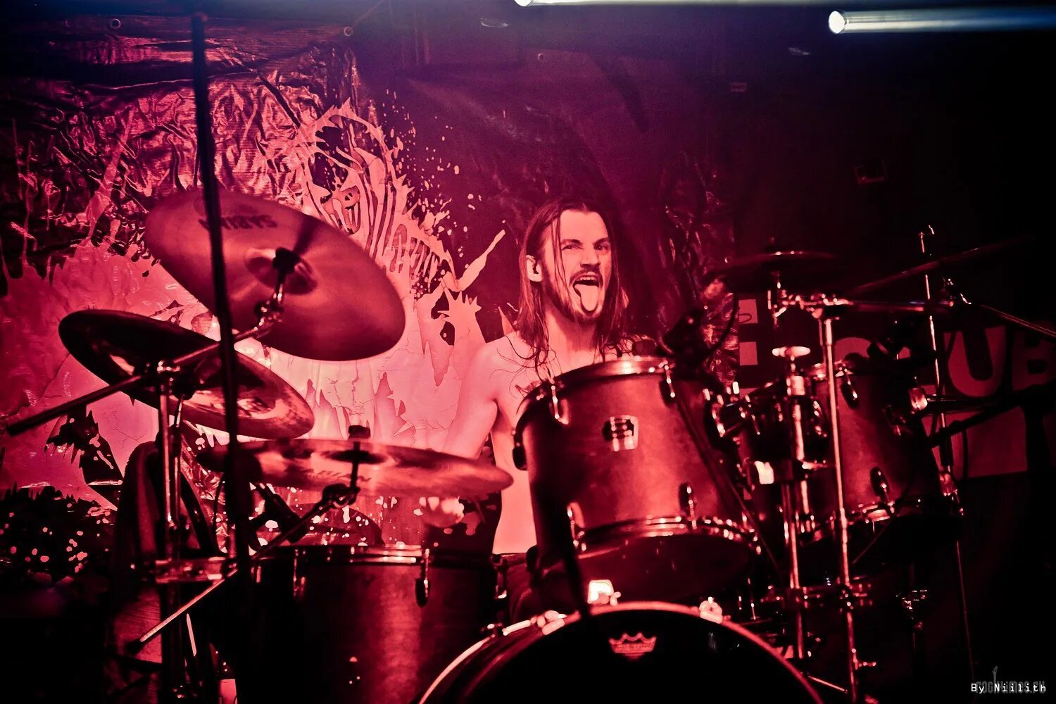 Lone nomads. Nomads группа 2023. Crowne группа фото. D-beat панк. слава корни группа.