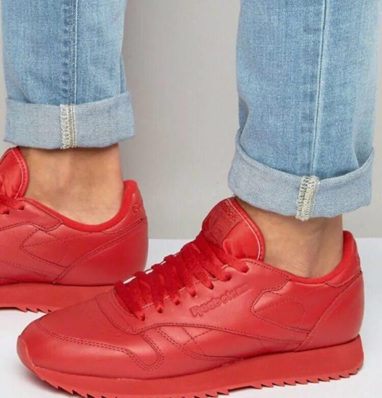 Reebok Classic Leather Red. Кроссовки Reebok Classic Red. Рибок Leather Classic красные. Reebok Classic красные. Кожаные кроссовки распродажа в москве