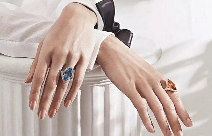 самые дорогие руки. самые дорогие руки. самые дорогие руки. бриллианты алроса. самые дорогие руки.