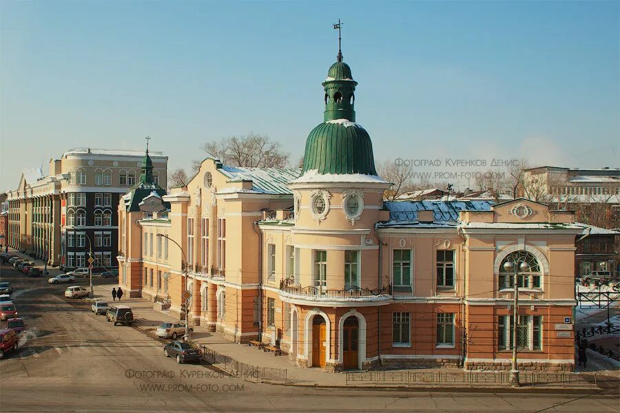 Дом купца файнберга иркутск 2020. Дом купца файнберга халтурина 1 иркутск. Краеведческий музей иркутск. Дом файнберга на улице халтурина. «мавританский замок» – здание краеведческого музея иркутск.