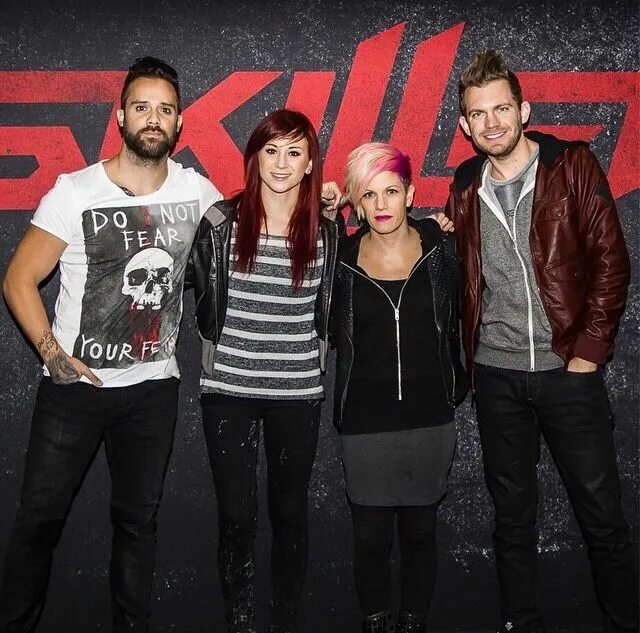 Группа Skillet. Группа Скиллет участники. Группа Skillet 2016. Skillet фото группы 2022.