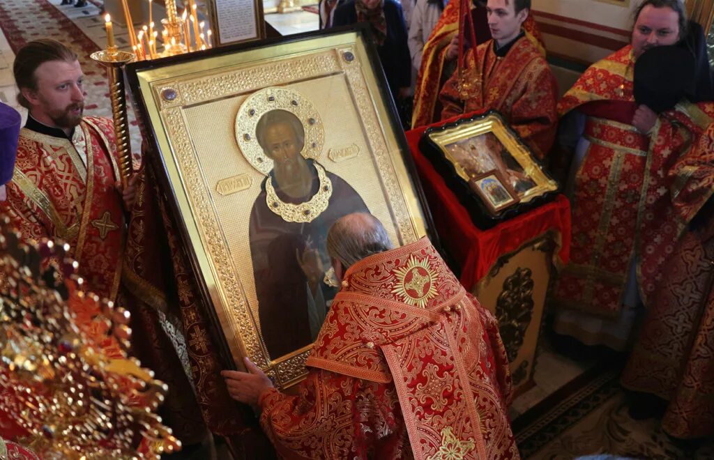 молитва матроне московской о блаженная мати матрона. презентация византийский стиль в иконописи 10 класс. поклонение иконам грех. молитва божьей матери семистрельной от врагов. молитва пресвятой богородице иерусалимской.