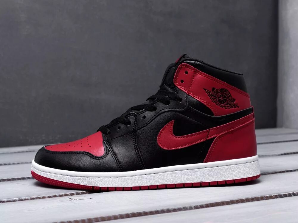 Nike Air Jordan 1. Nike Air Jordan 1 черные. Nike Air Jordan 1 High. Nike Air Jordan 1 Retro.