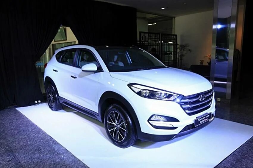 Хендай Туссан дизель. Хендэ Туксон GLS. Новый Туссан дизель. Hyundai Tucson AWD Diesel.