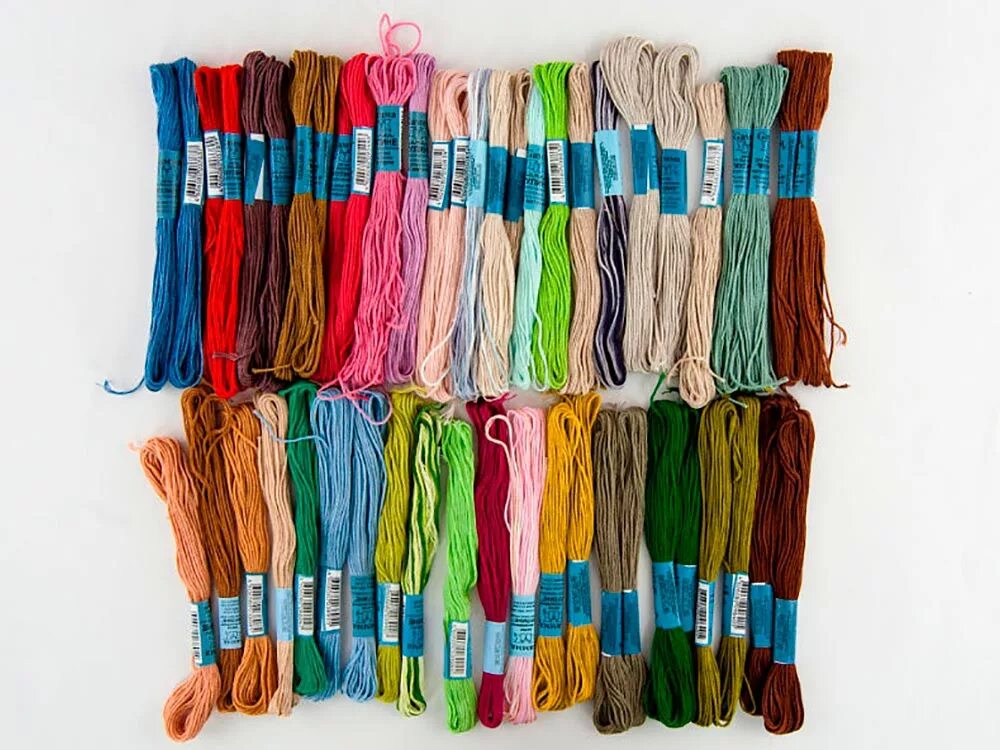 нитки для макраме. бобинная пряжа. нитки шерстяные дешевые. набор ниток. нитки для вязания шерсть.