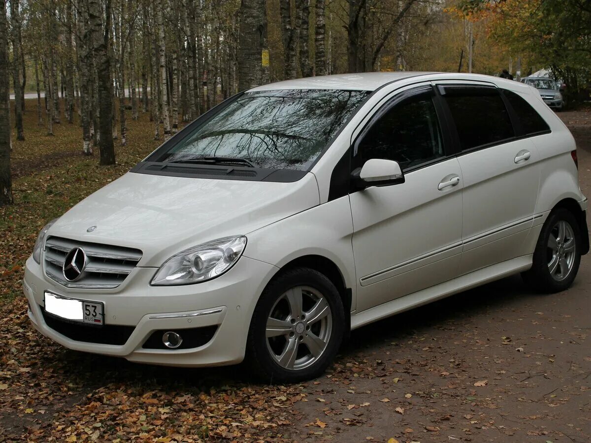 Б 180 машина. Mercedes-Benz b-класс 180 i (w245). B180 w245. Мерседес b180 2010. Мерседес 245 кузов.