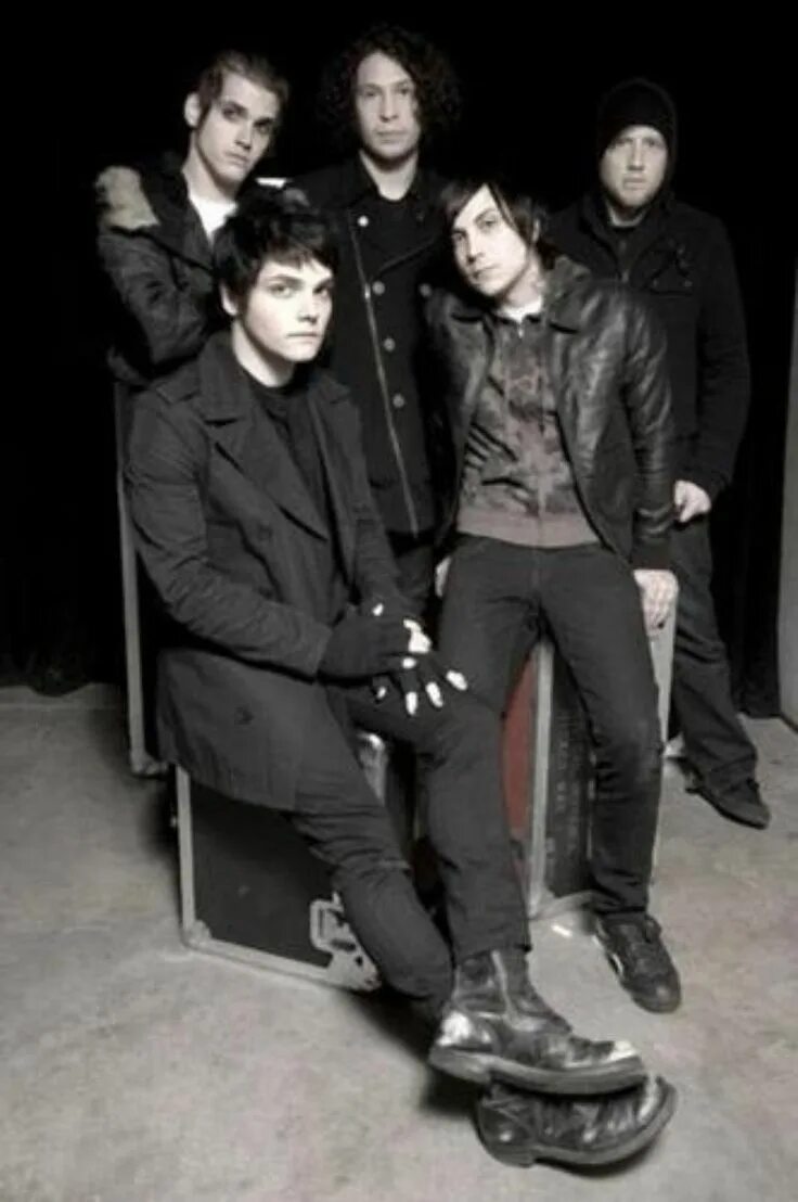 My Chemical Romance. My Chemical Romance 2007. Боб my Chemical Romance. Кемы my Chemical Romance. My chemical romance sharpest