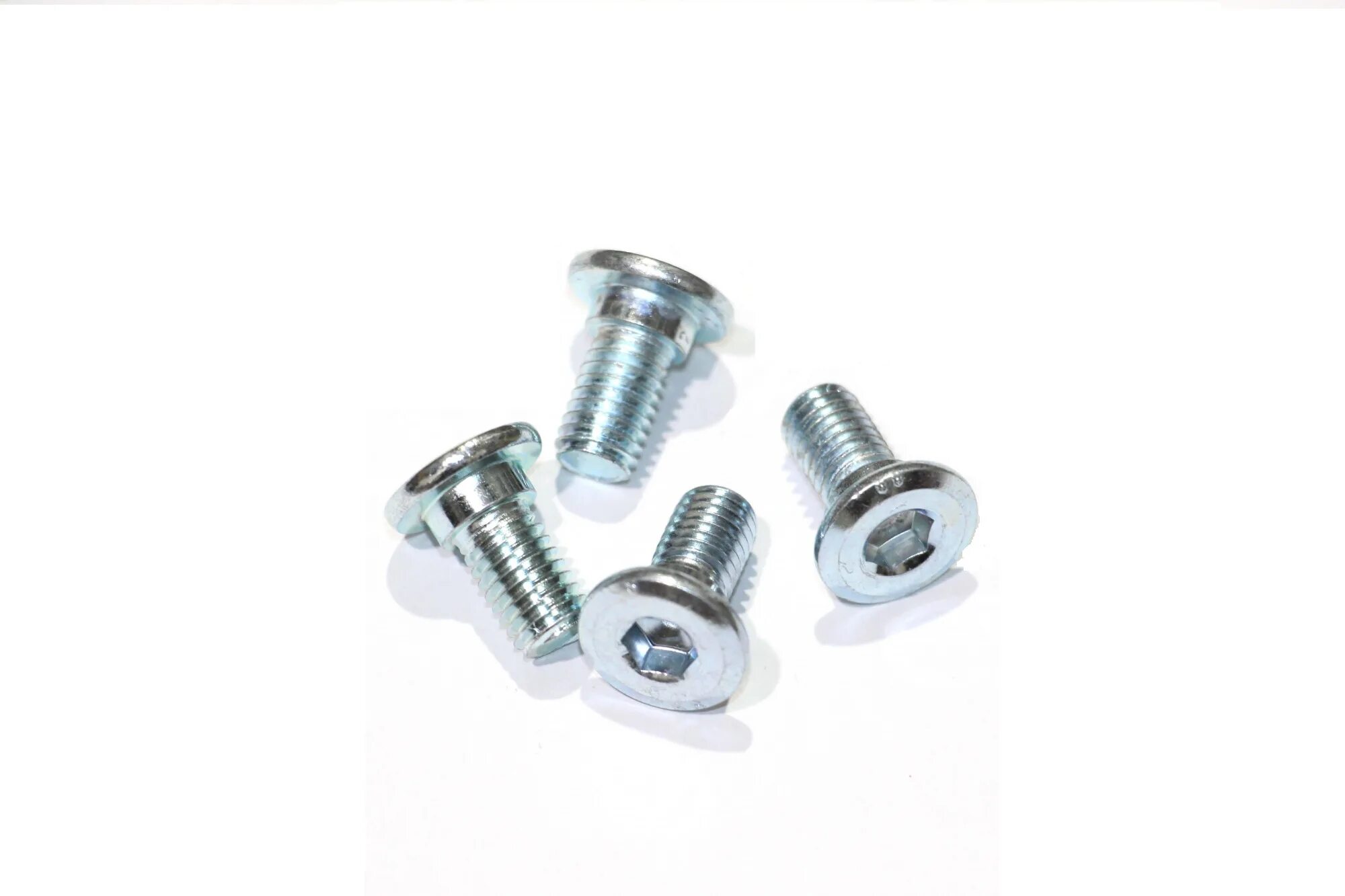 Болты для крепления дисков. Колесные болты bmw 118d. Болты на колеса для литых дисков ваз 2114. Секретки болт 12*1. 5 clio 3.
