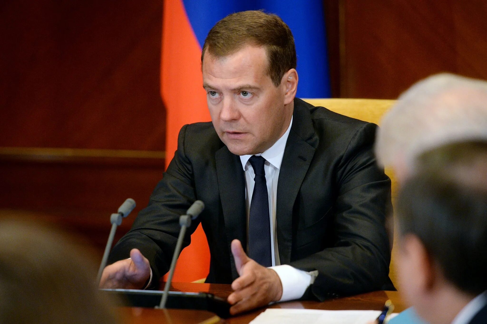 Правительство во главе с премьер министром. Правительство во главе с премьер министром. Правительство во главе с премьер министром. Правительство во главе с премьер министром. Правительство во главе с премьер министром.